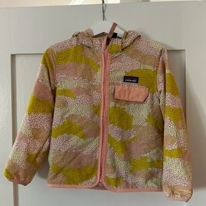 4T Patagonia Rain jacket